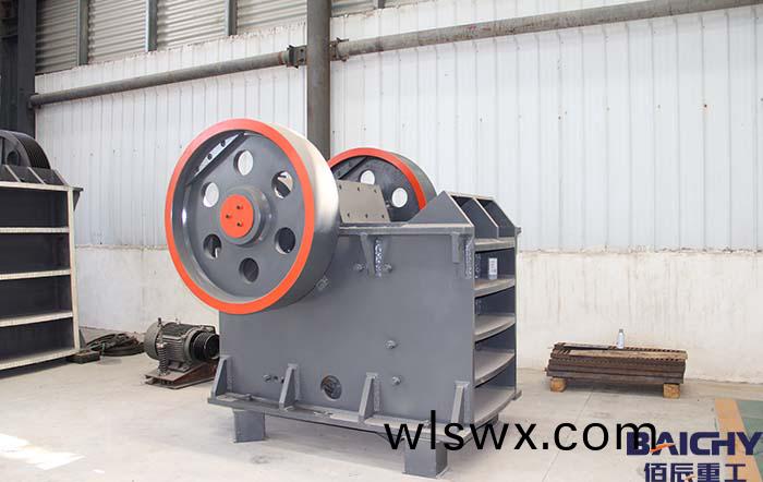 價格(ge)優惠的顎(e)式破碎機 PE 500x750 製造商
